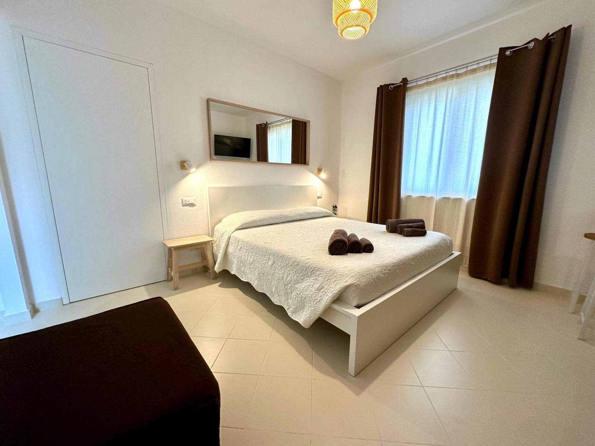 Lotto 16 - Guest House Olbia Exterior foto